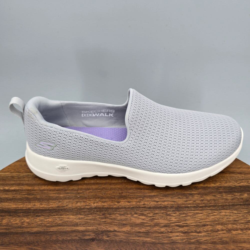 Skechers Go Walk Joy Shoes Womens 7 Light Gray Slip On Athletic Walking Sneakers